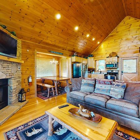 Little Black Bear Retreat Pigeon Forge Εξωτερικό φωτογραφία